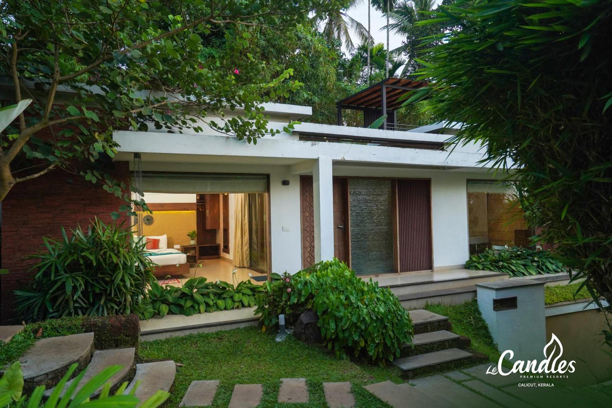 Le Candles Resort Kozhikode Esterno foto
