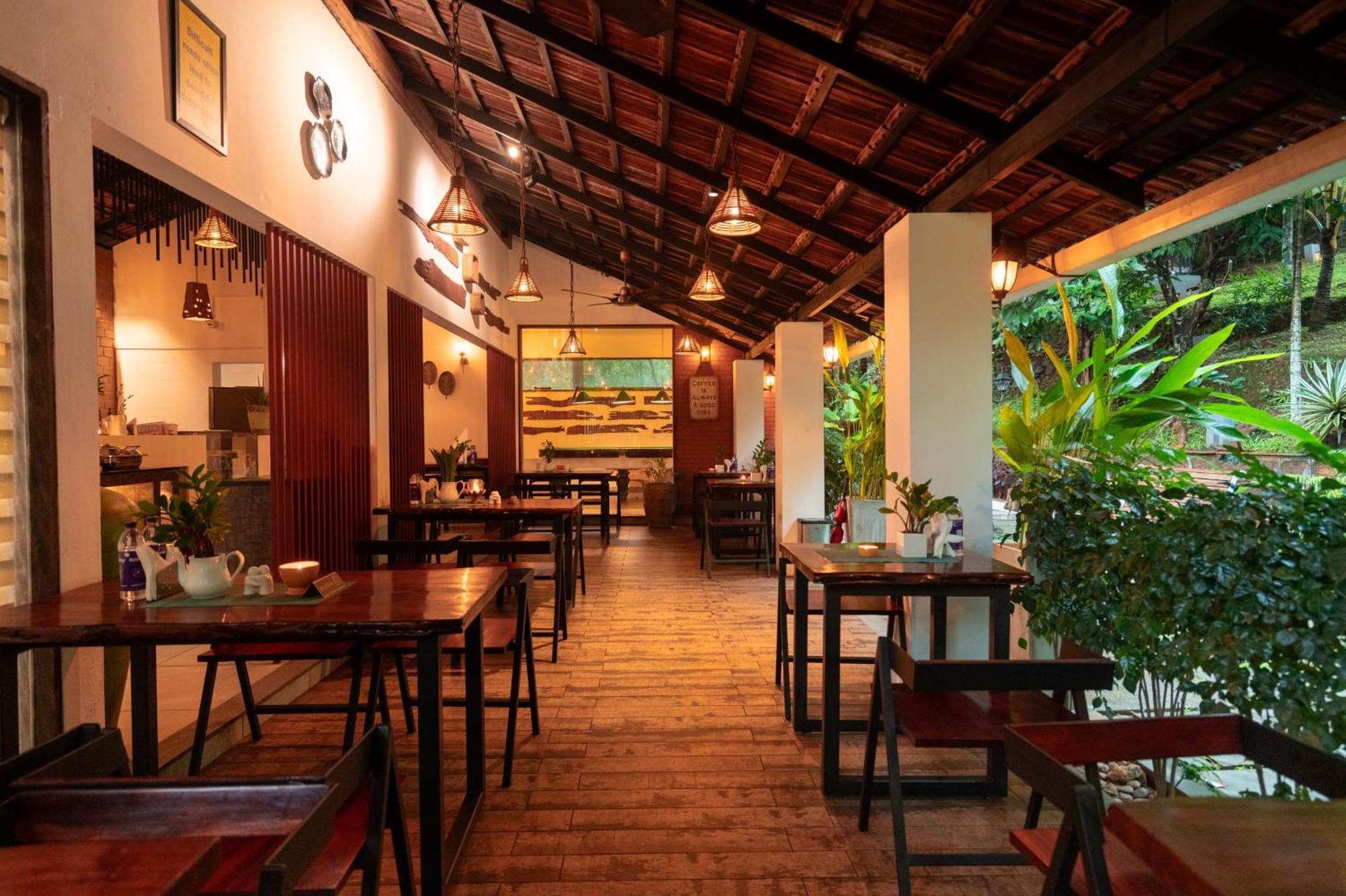 Le Candles Resort Kozhikode Esterno foto